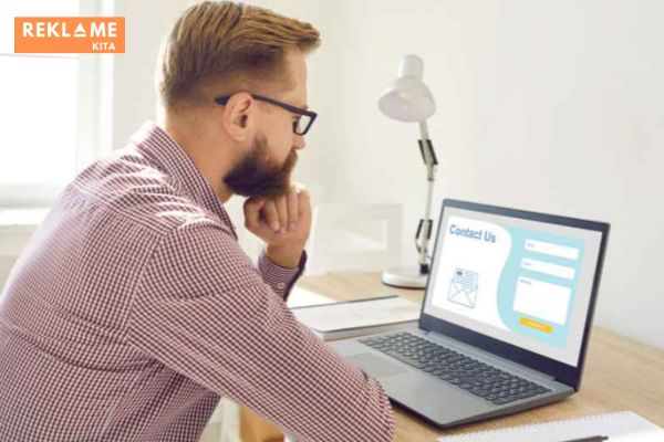 Membuat landing page yang efektif memang membutuhkan beberapa skill, tetapi jangan biarkan hal ini menghentikan Anda. Ada banyak cara untuk mempelajari skill-skill tersebut, bahkan bagi orang awam yang belum pernah mengerti tentang landing page.