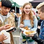 Era digital saat ini membuka peluang baru bagi berbagai sektor, termasuk bisnis kuliner. Generasi Z (Gen Z) dengan karakteristiknya yang unik menjadi target pasar yang tepat untuk dilirik. Jadi untuk Anda yang ingin memulai bisnis kuliner untuk Gen Z, adalah langkah yang tepat.