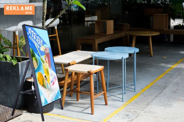 floor stand slim light box