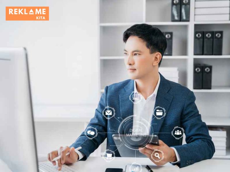 WhatsApp Business menyediakan sejumlah fitur yang dapat membantu Anda dalam mengelola komunikasi dengan pelanggan dengan lebih efisien.