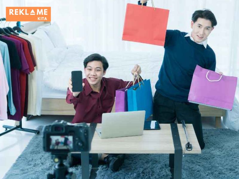 Jika Anda memiliki bisnis di Bali, berikut adalah beberapa tips mengoptimalkan YouTube untuk memberikan dampak berupa traffic ke bisnis Anda.