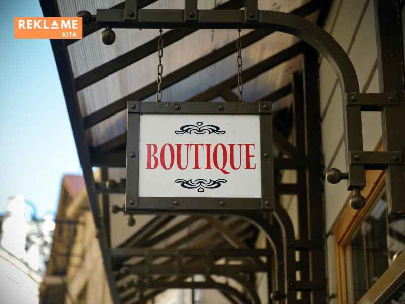 Lebih jauh lagi, maintenance shopsign dapat memperpanjang umur shopsign itu sendiri. Dengan menjaga agar warna tetap cerah, lampu berfungsi dengan baik, dan struktur tidak mengalami kerusakan, Anda dapat menghindari biaya besar untuk penggantian total yang mungkin terjadi jika shopsign dibiarkan dalam kondisi buruk terlalu lama.