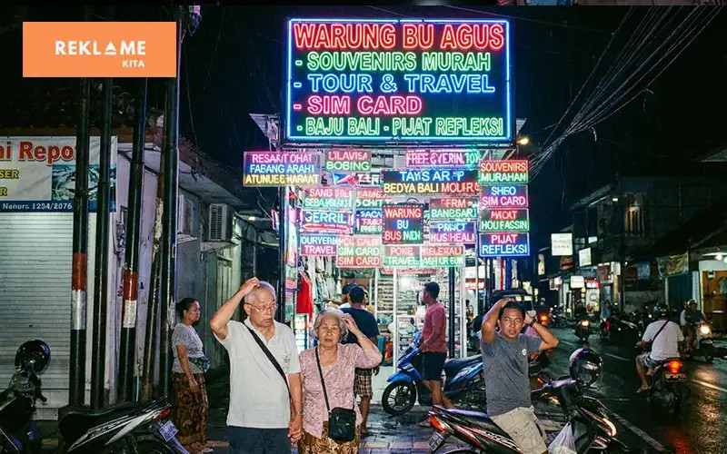 Hindari 5 Kesalahan Desain Neon Box Ini di 2026