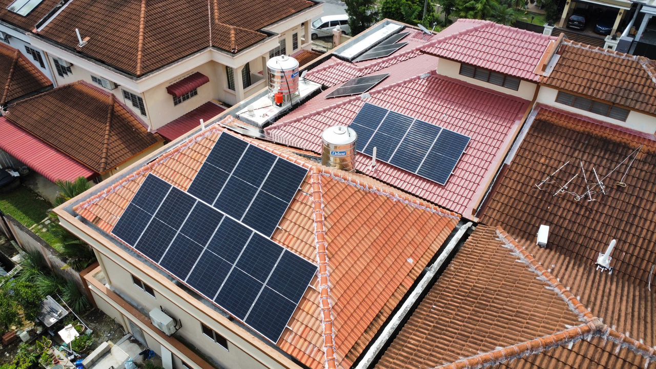 Residential rooftop solar installation by Inhome Solar, photo 12