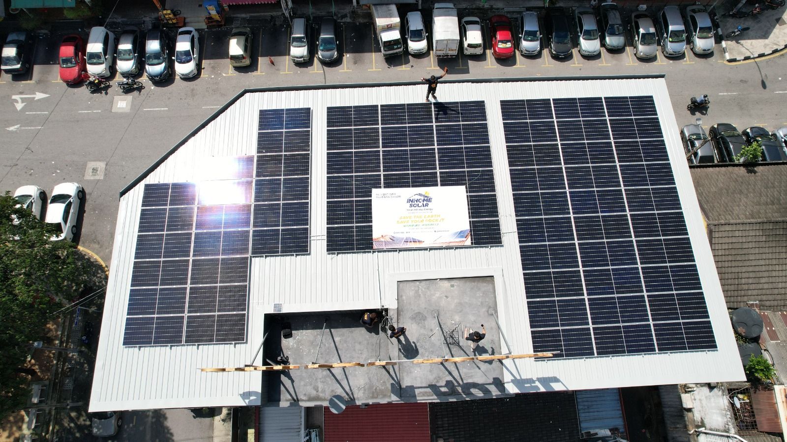 Commercial rooftop solar installation at Suwara Hotel, Kepong, by Inhome Solar