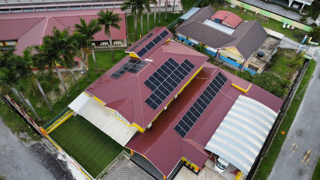 Residential rooftop solar installation by Inhome Solar, photo 1