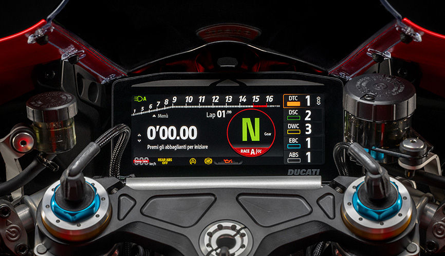 Ducati Panigale V4 Standard Angle 10