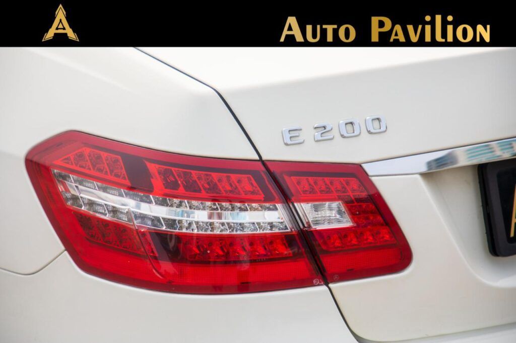 2012 Mercedes-Benz E200 CGI Elegance – Calcite White