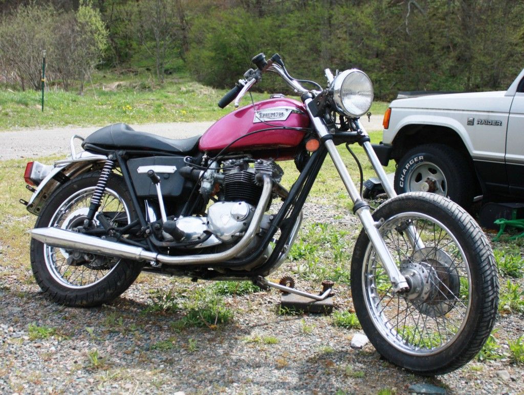 1976 Triumph T140 750cc Bonneville chopper cafe racer