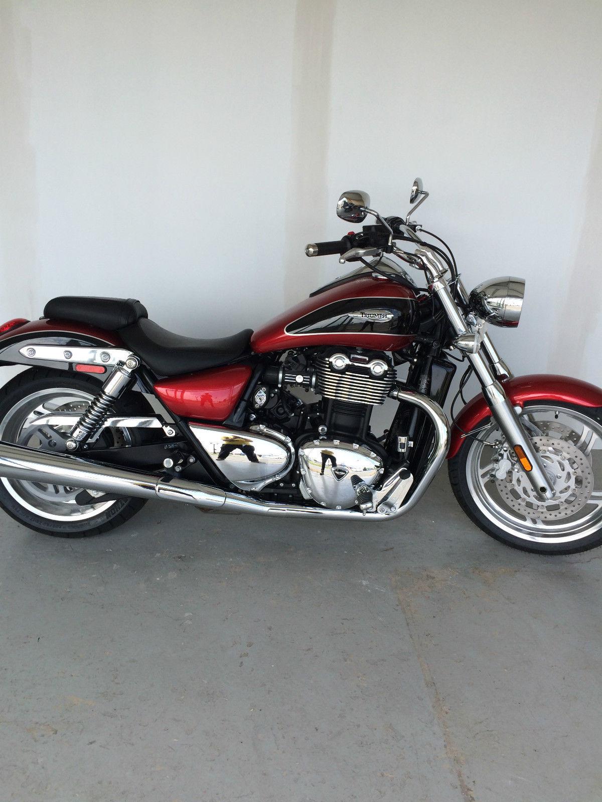 2012 Triumph Thunderbird