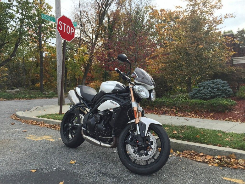 2012 Triumph Speed Triple 1050