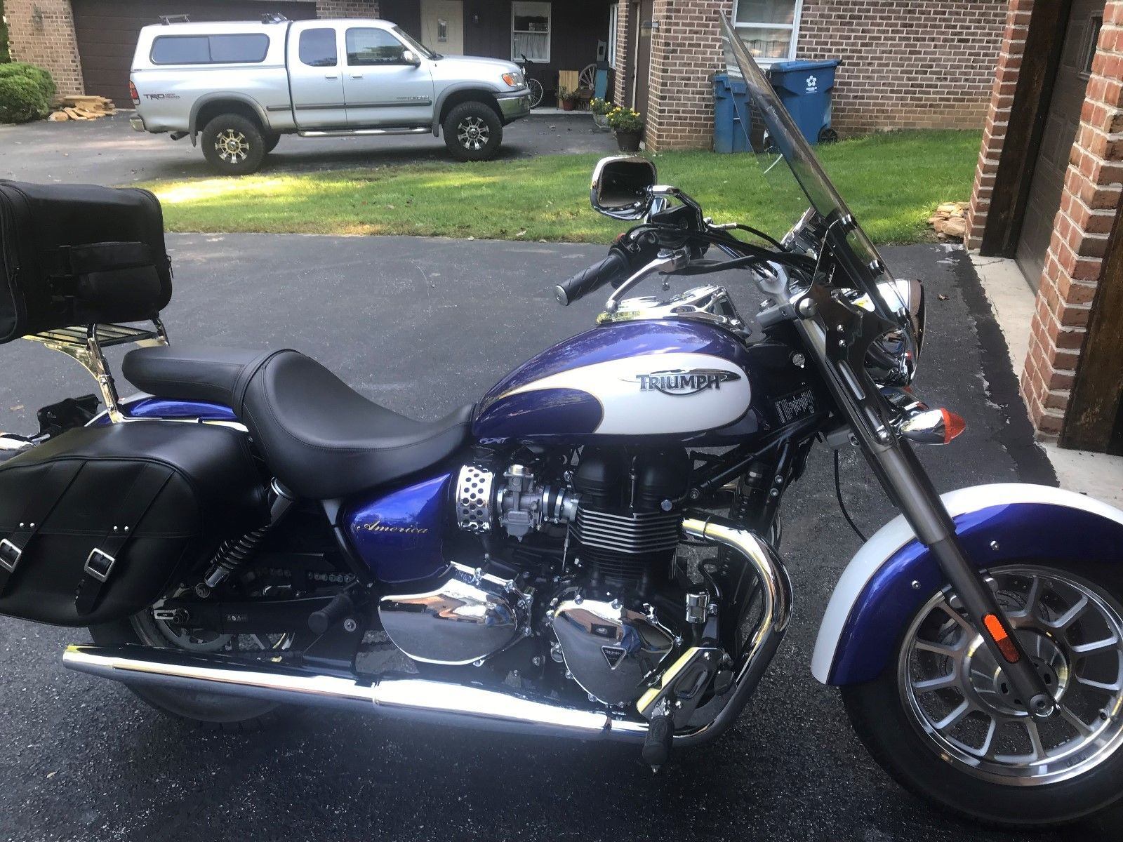 2013 Triumph America Pristine Condition for sale