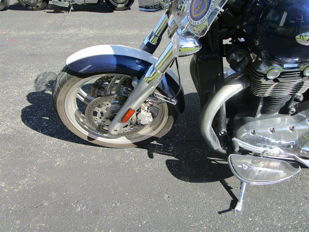 2010 Triumph Thunderbird