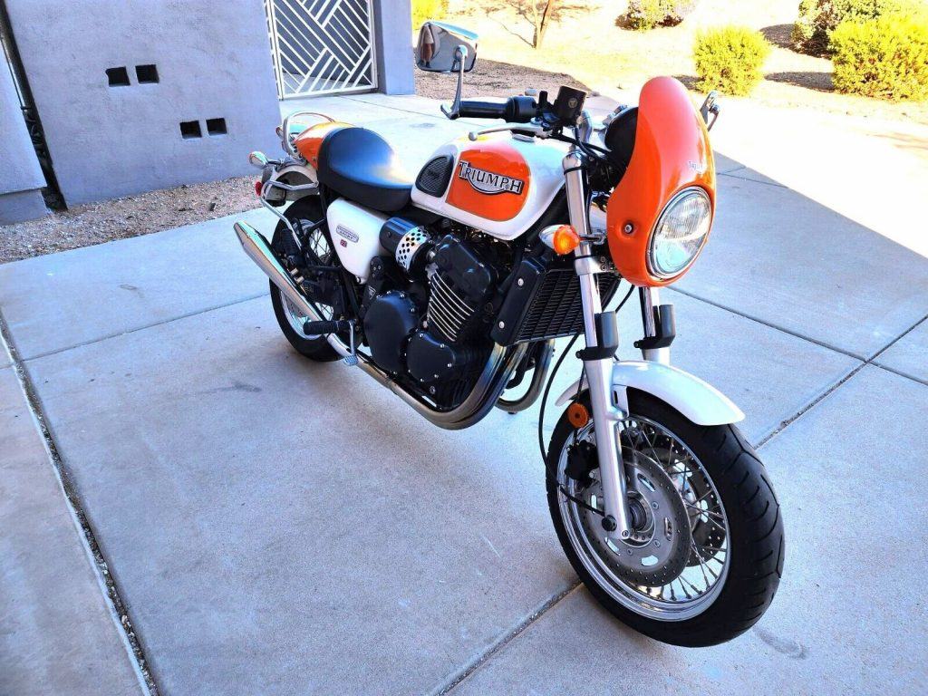 2000 Triumph Thunderbird