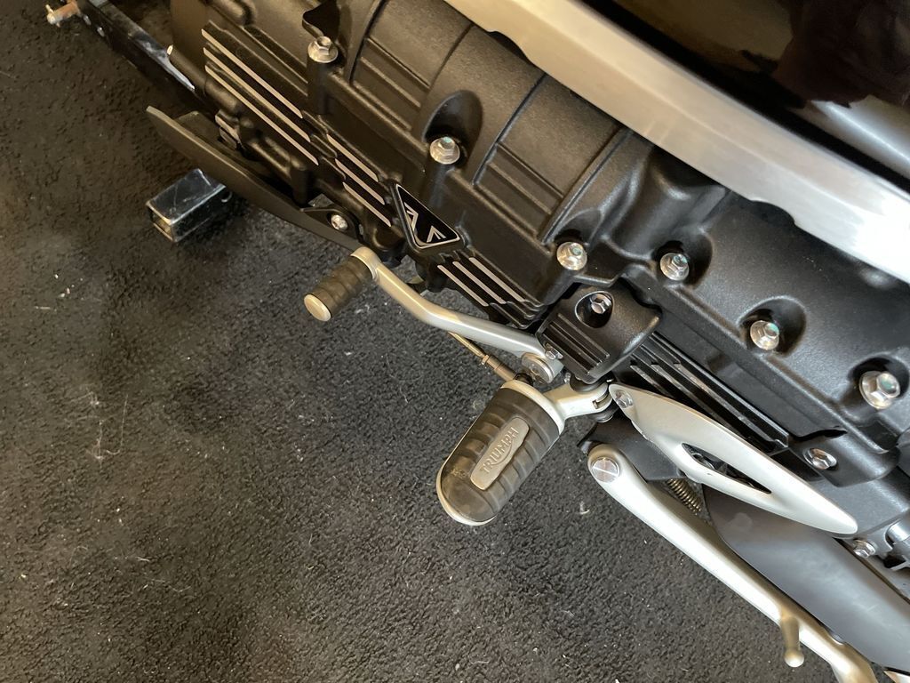 2021 Triumph Rocket 3 R Korosi Red