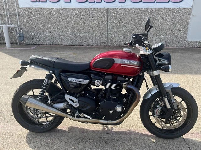 2022 Triumph Speed Twin Red Hopper