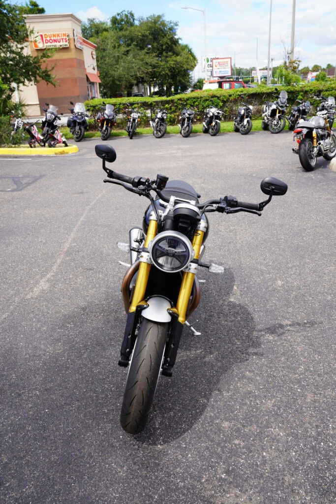 2025 Triumph Speed Twin 1200, Carnival Red / Sapphire Black with 447 Miles