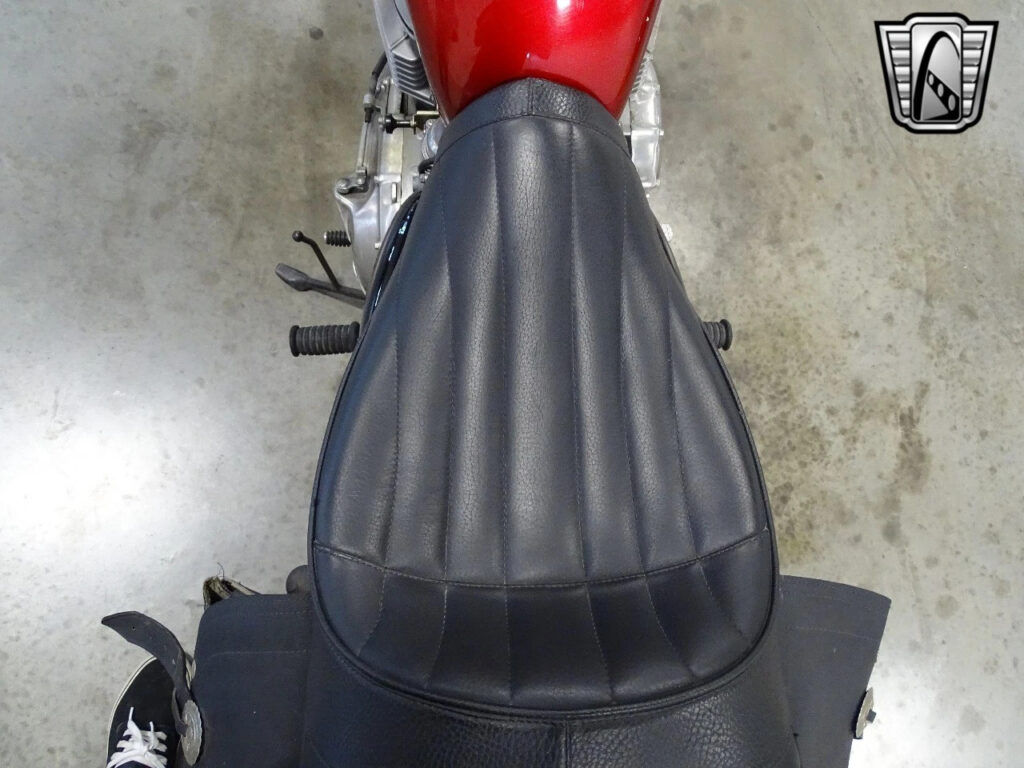 Red 2003 Triumph Bonneville 790cc Manual