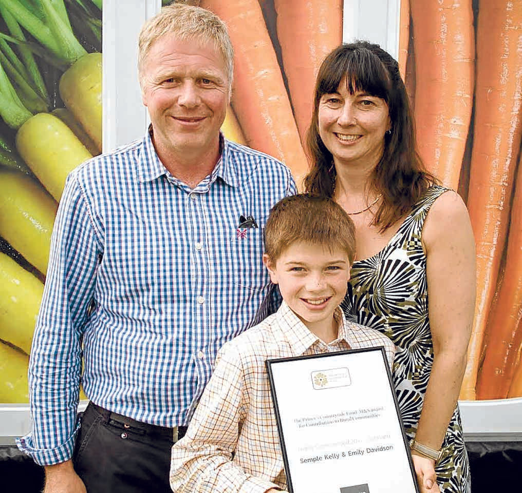 Farm duo go ‘the extra mile’