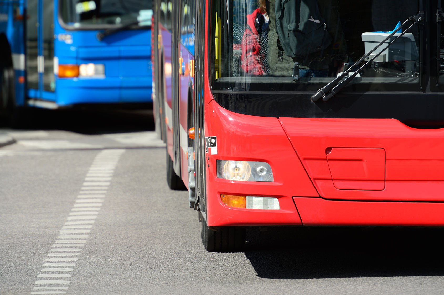 buses 42772612