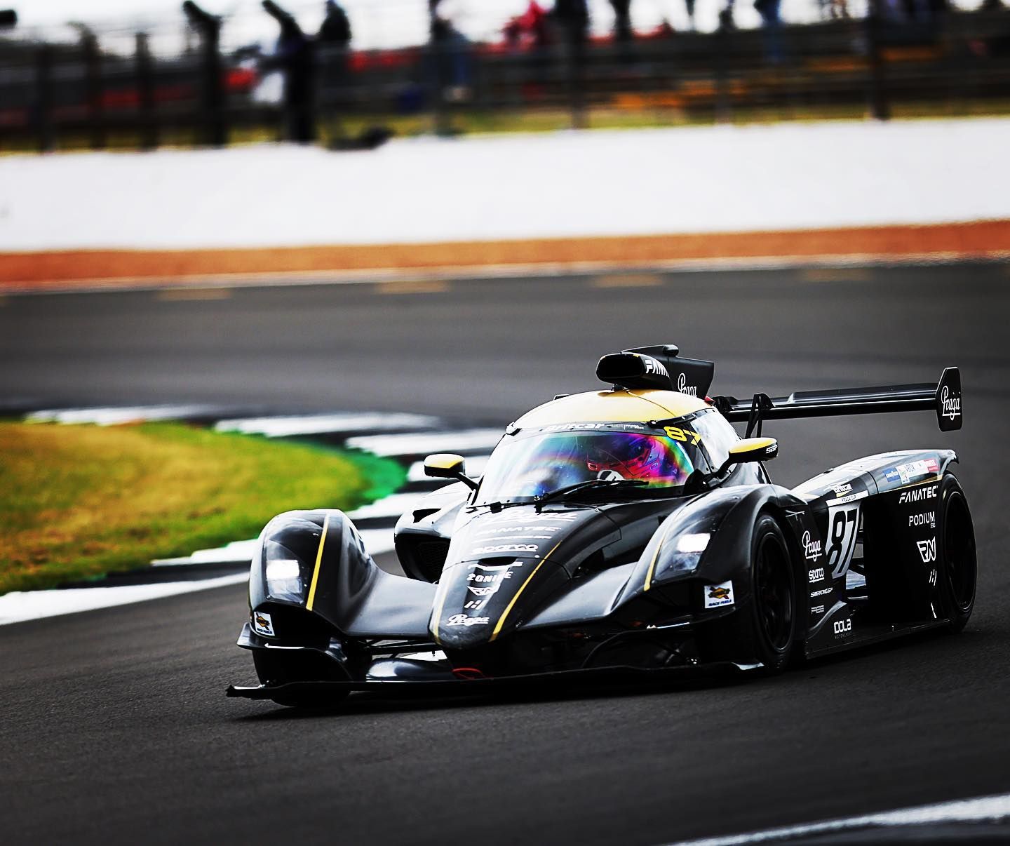 Mutch extends lead
