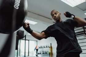 IA et chrono : comment la technologie transforme le running en 2026