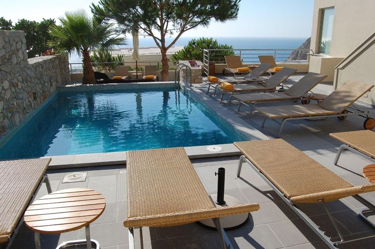 Hotel Antinea Suites & Spa 4*