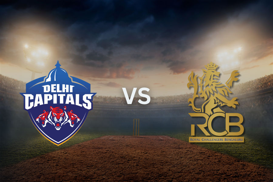 the match between Delhi Capitals (DC) and Royal Challengers Bangalore 