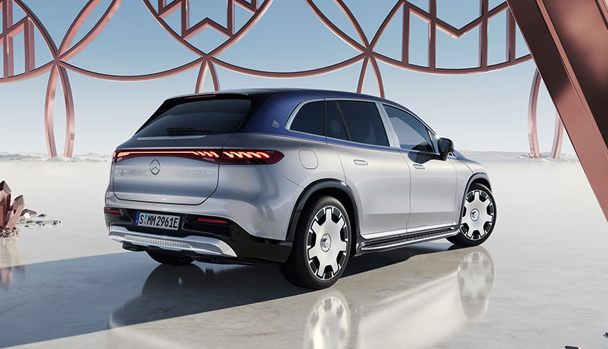 EQS SUV
