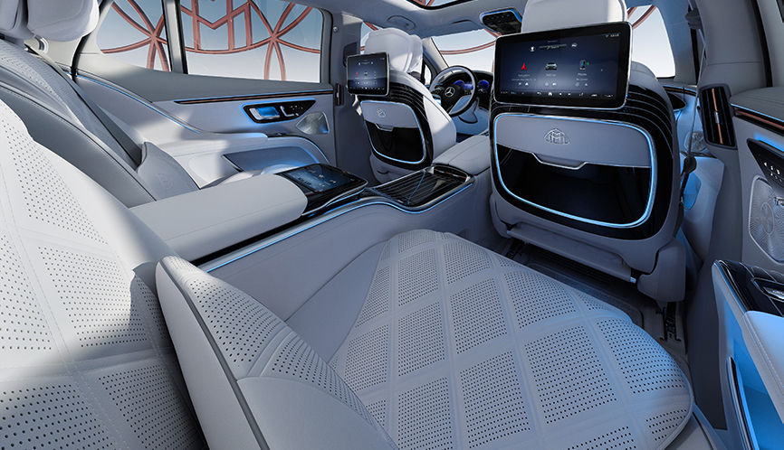EQS SUV