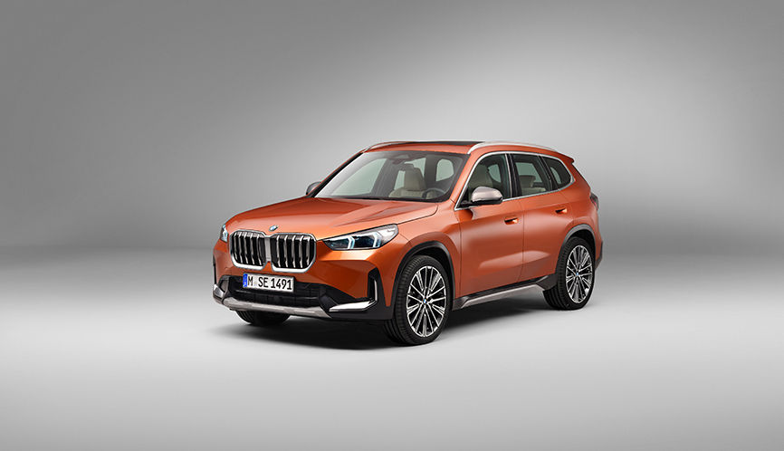 iX1 LWB