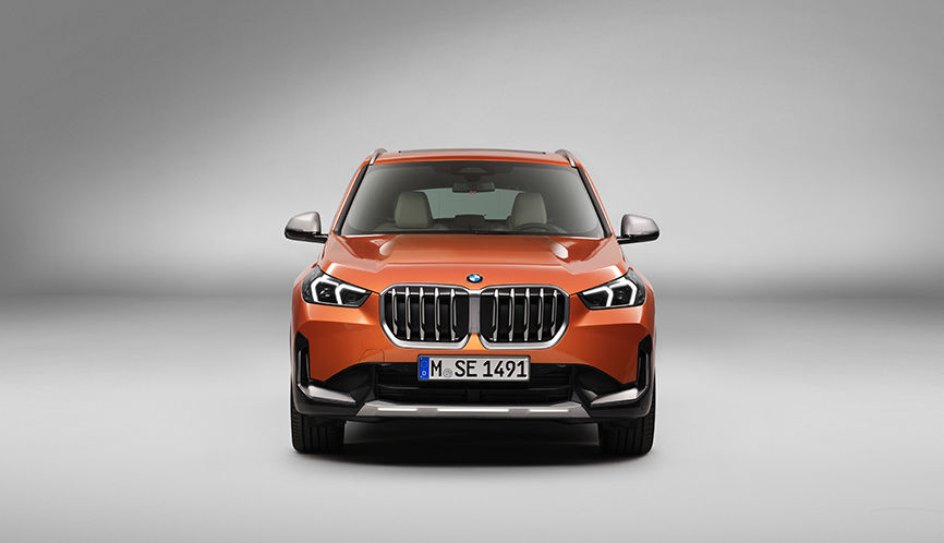 iX1 LWB