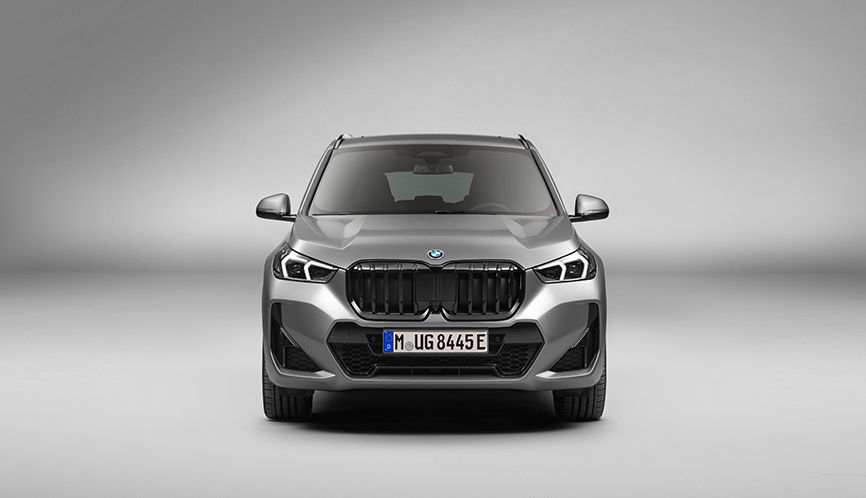 iX1 LWB