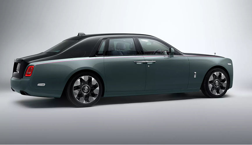 Rolls-Royce Phantom 8