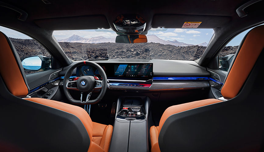 BMW M5 G90 Interior