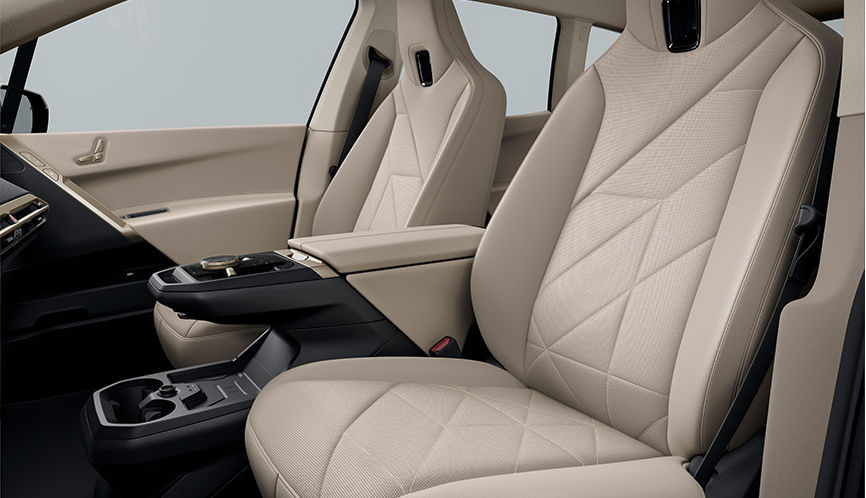 BMW iX xDrive60