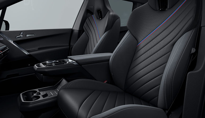 BMW iX M70 xDrive