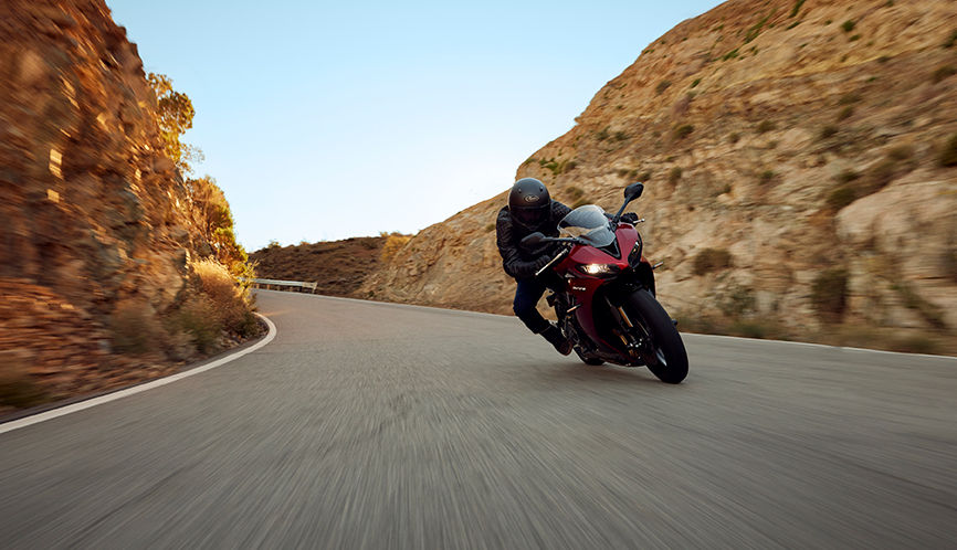 Triumph Daytona 660