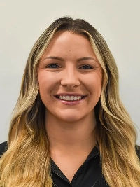 Olivia Healey, DC: Chiropractor in Hartland, Wisconsin