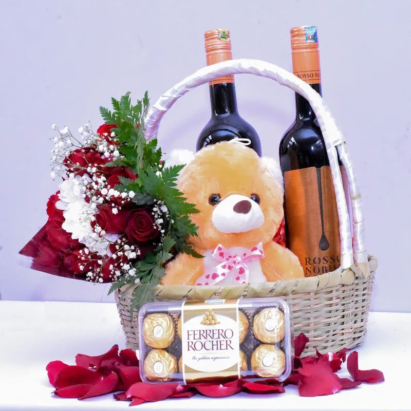 Rosso Nobile and flowers gift set liquor - Drinks Vine in Kenya