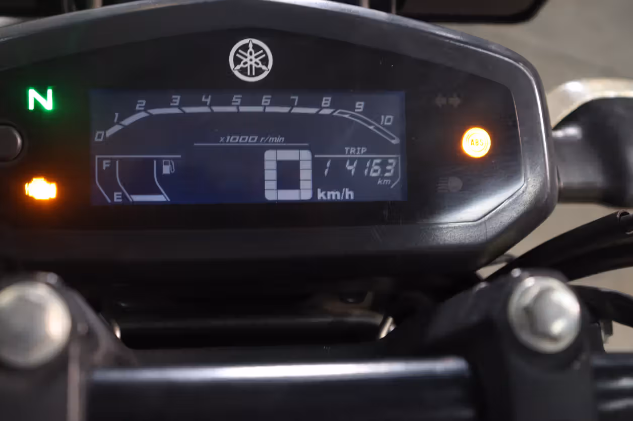 Yamaha FZS
