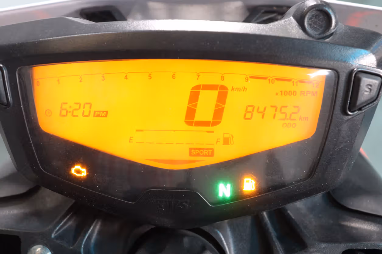 TVS Apache RTR 160 4V Disc ABS BS6