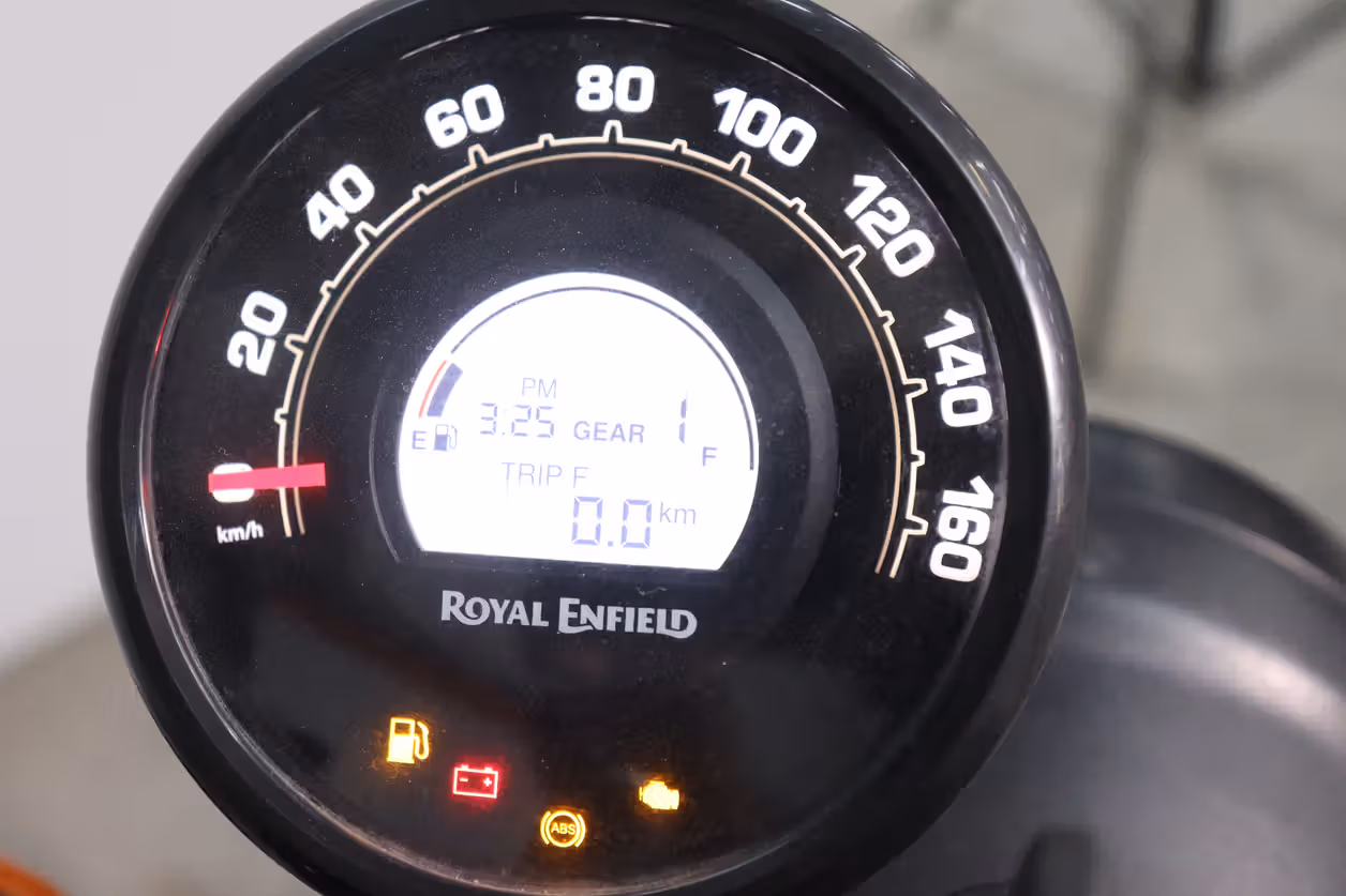 Royal Enfield Hunter 350 Mid
