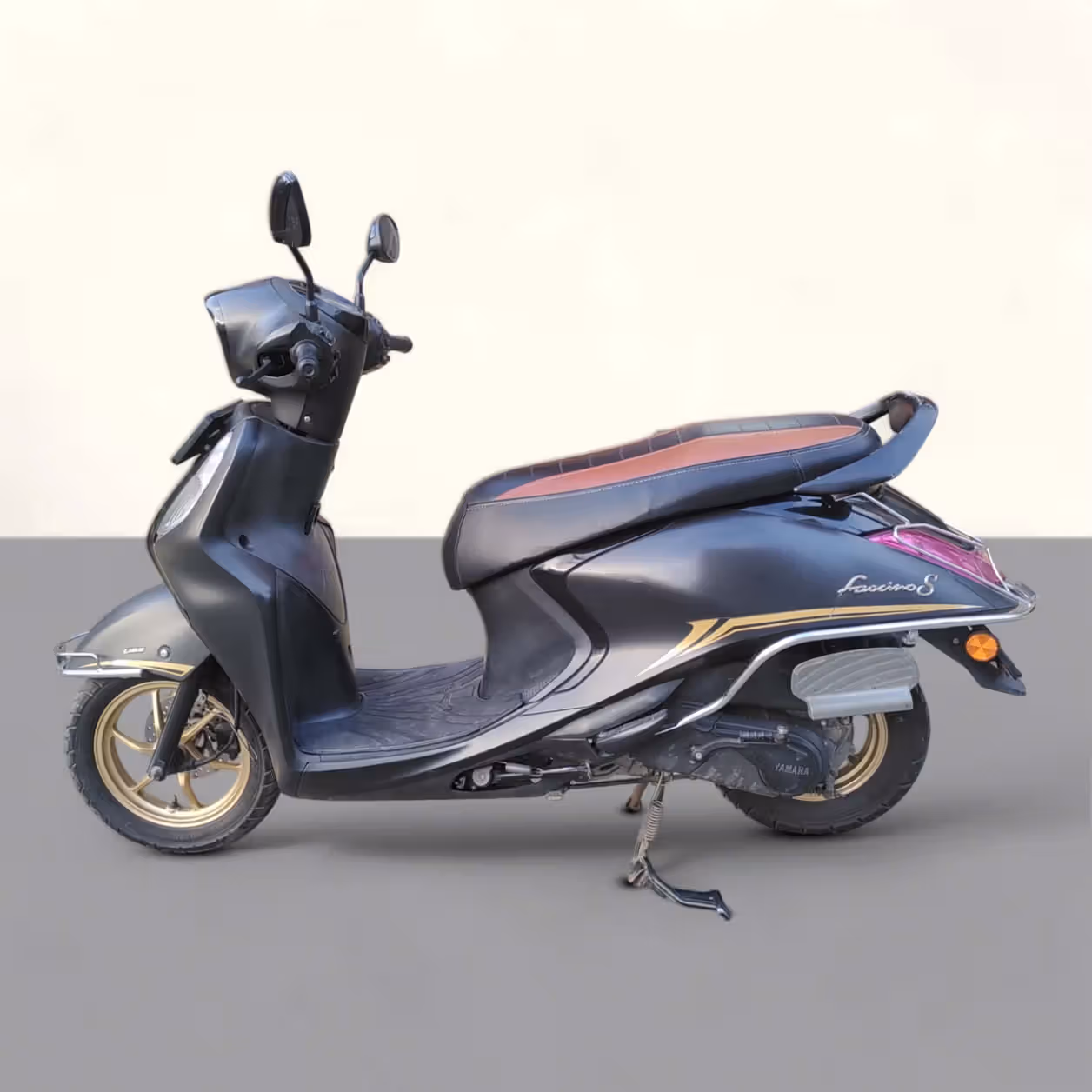 Yamaha Fascino 125 S DLX Hybrid