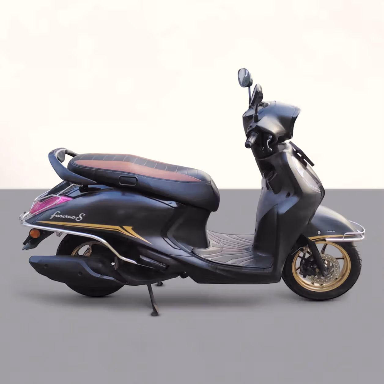 Yamaha Fascino 125 S DLX Hybrid