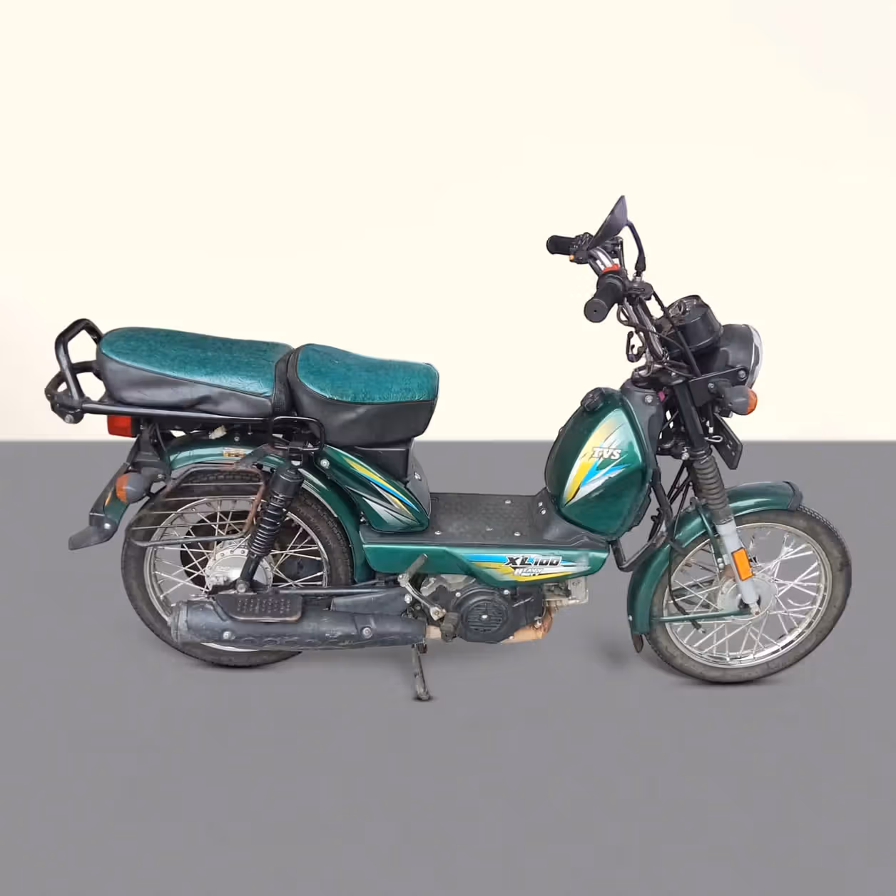 TVS XL 100 Heavy Duty I-Touch Start