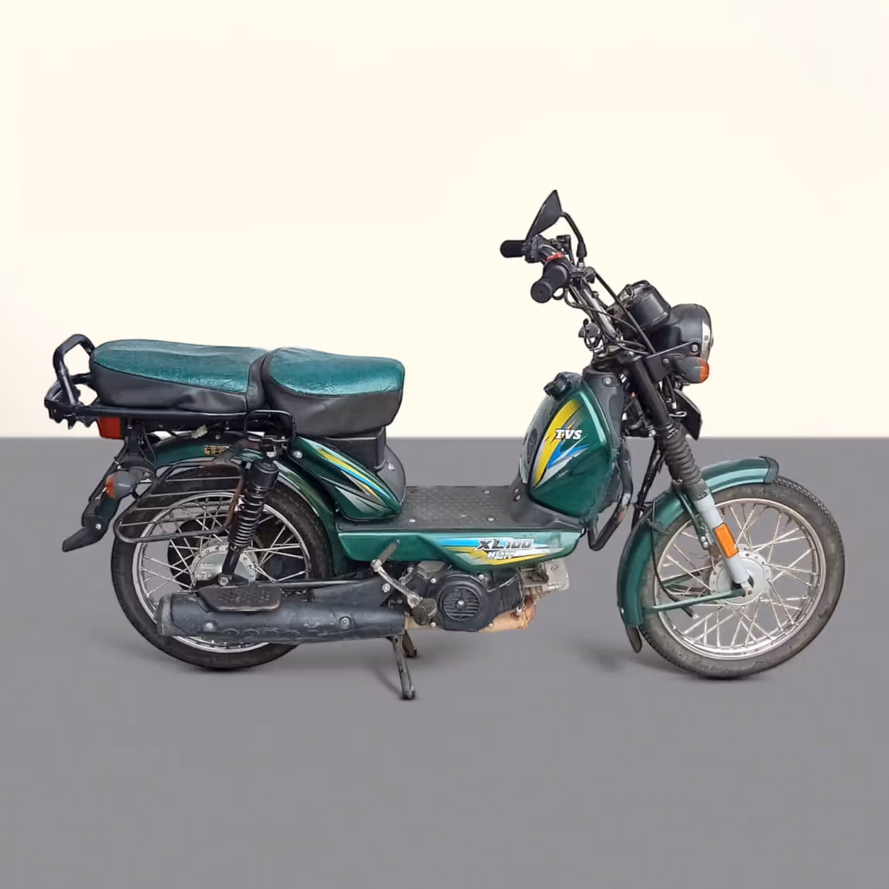 TVS XL 100 Heavy Duty I-Touch Start