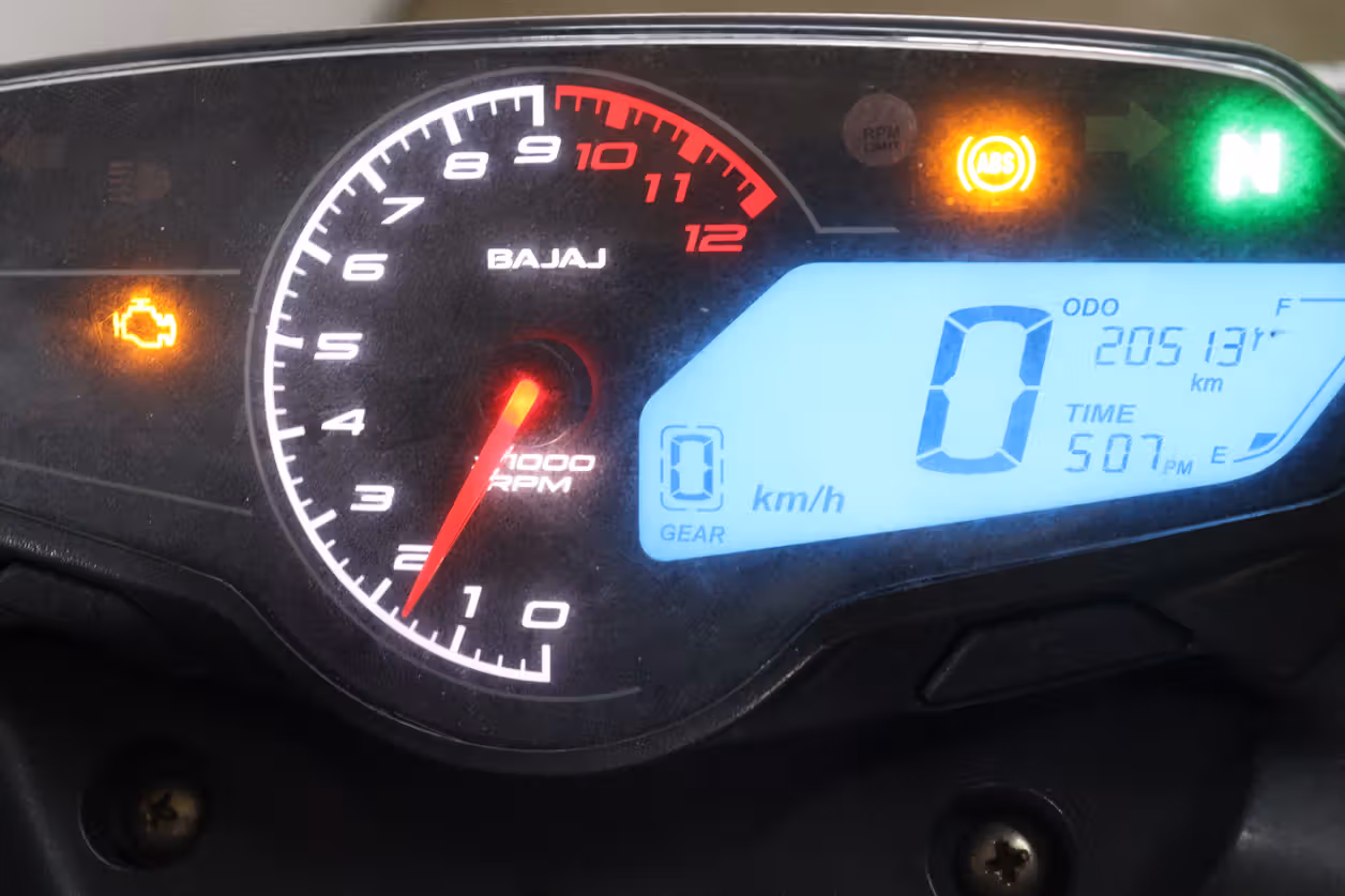 Bajaj Pulsar N160 Single Channel