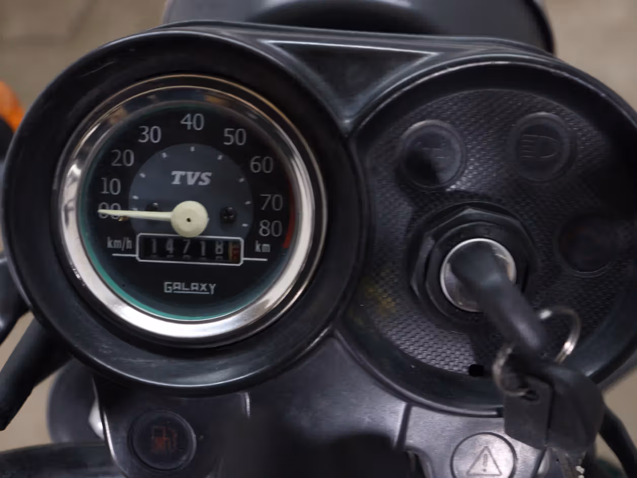 TVS XL 100 Heavy Duty I Touch Start