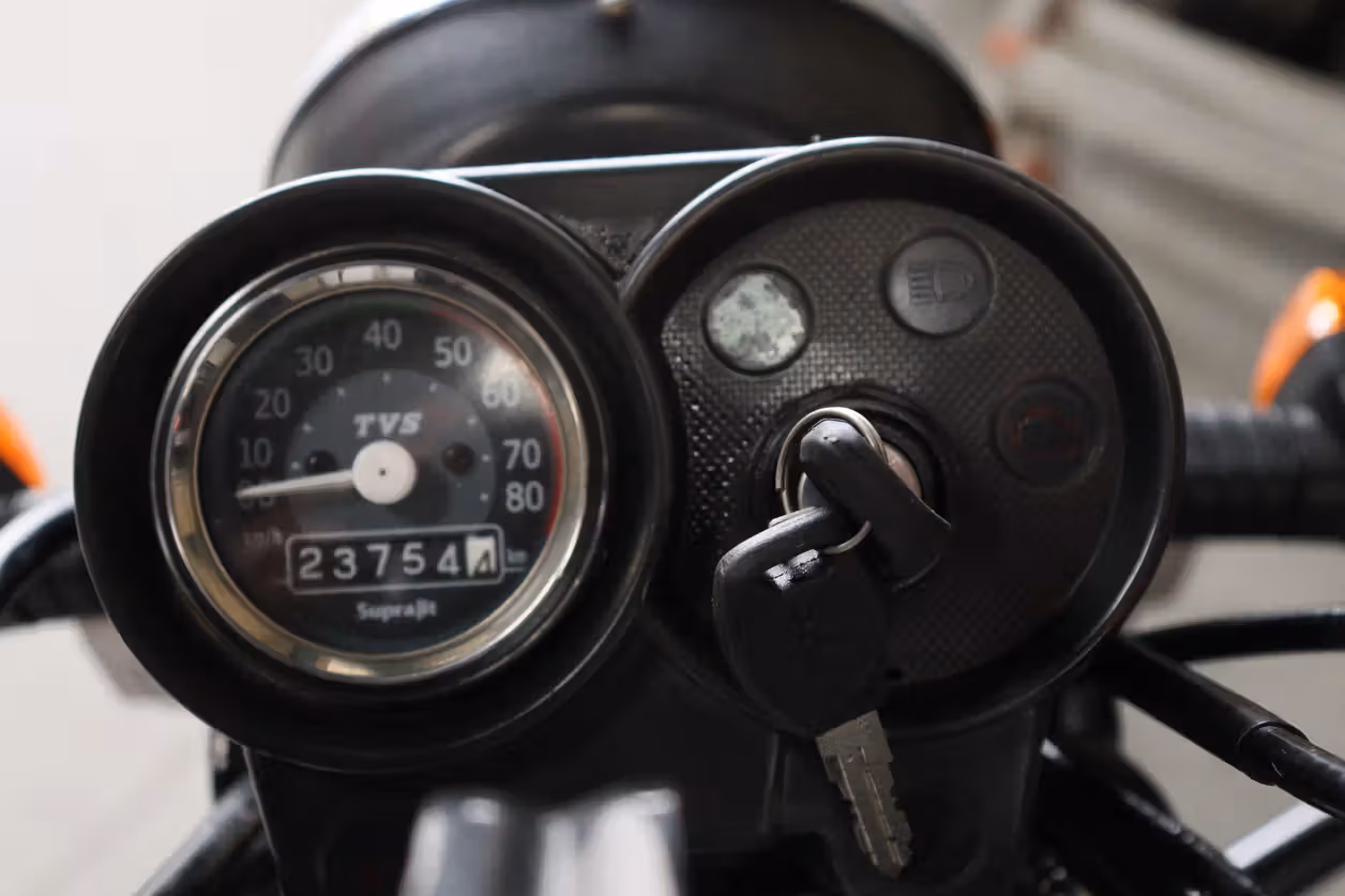 TVS XL 100 Heavy Duty I Touch Start
